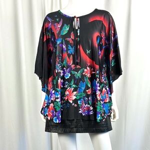 Vintage 70’s ‘Ms Tops of California Inc’ Floral Butterfly Kaftan Cape Blouse M/L